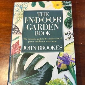 The Indoor Garden Book by John Brookes, great condition